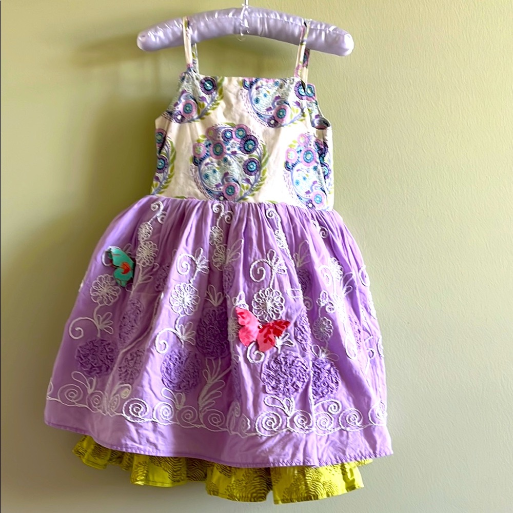 Moxie & Mabel Boutique Lavender Paisley Embroidered Full Dress Size 5